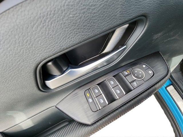 new 2025 Nissan Kicks car, priced at $25,641