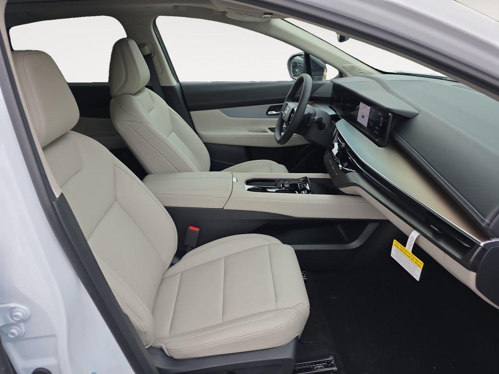 new 2025 Nissan Murano car, priced at $40,990