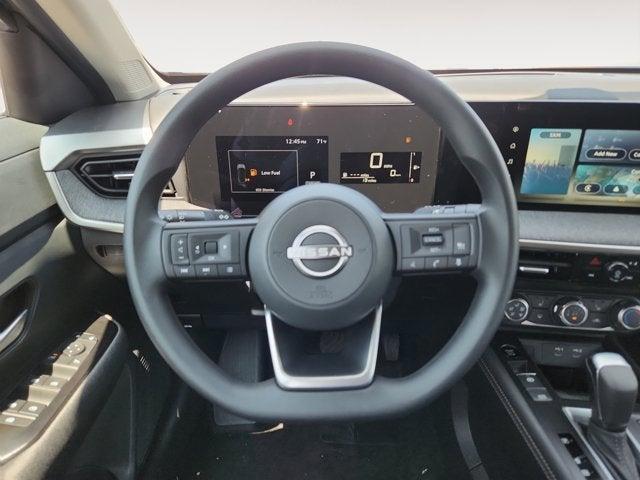 new 2025 Nissan Kicks car, priced at $27,915