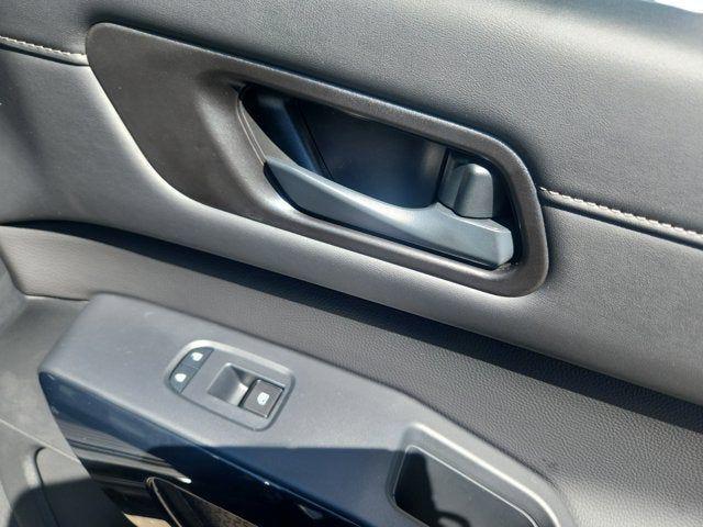 new 2025 Nissan Pathfinder car, priced at $36,275