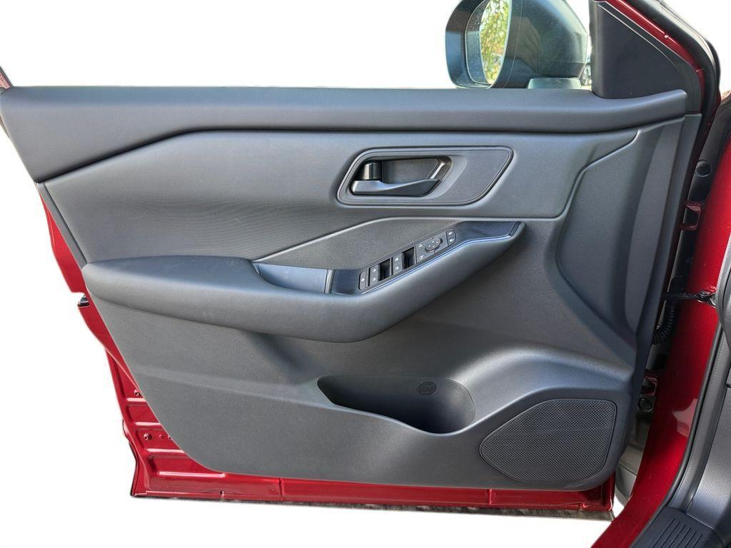 new 2025 Nissan Rogue car, priced at $30,560