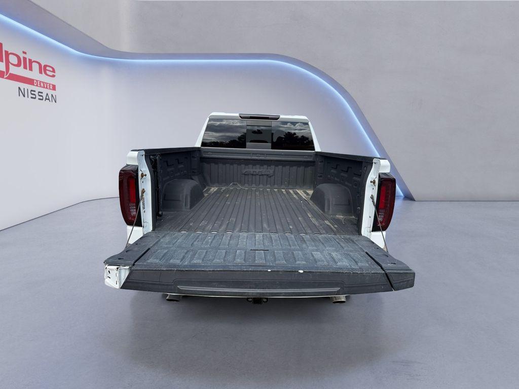 used 2022 GMC Sierra 1500 car, priced at $41,847