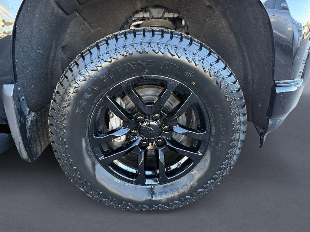 used 2019 Chevrolet Silverado 1500 car, priced at $33,352