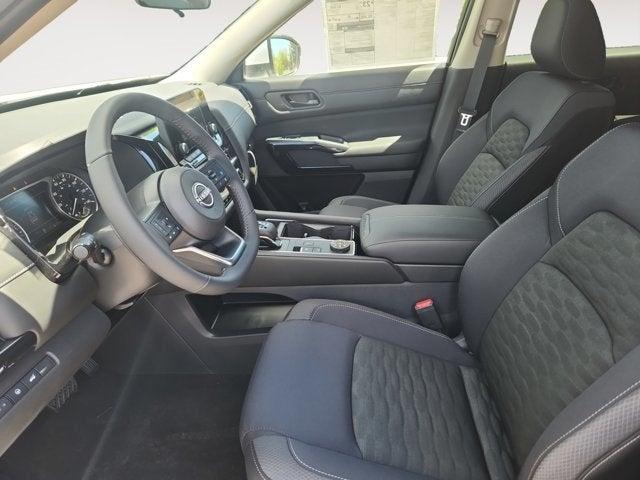 new 2025 Nissan Pathfinder car, priced at $46,225
