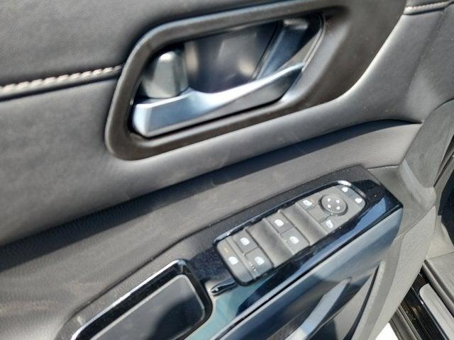 new 2025 Nissan Pathfinder car, priced at $48,335