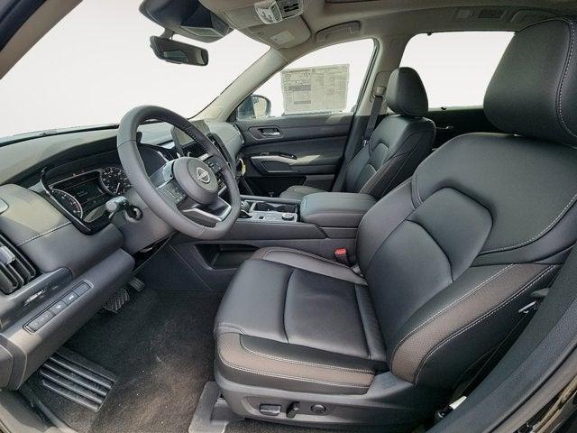 new 2025 Nissan Pathfinder car, priced at $48,335