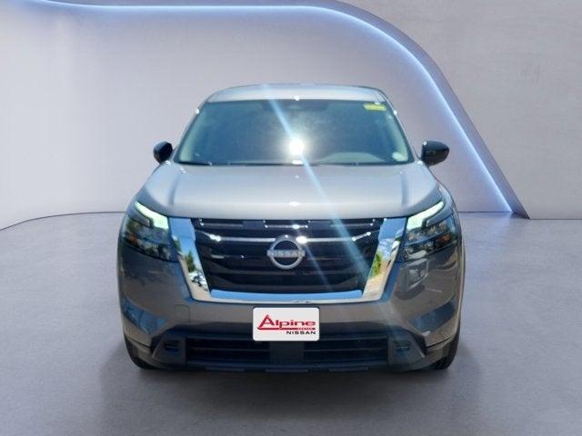 new 2025 Nissan Pathfinder car, priced at $38,950