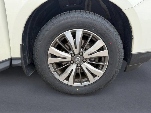 used 2018 Nissan Pathfinder car, priced at $18,890