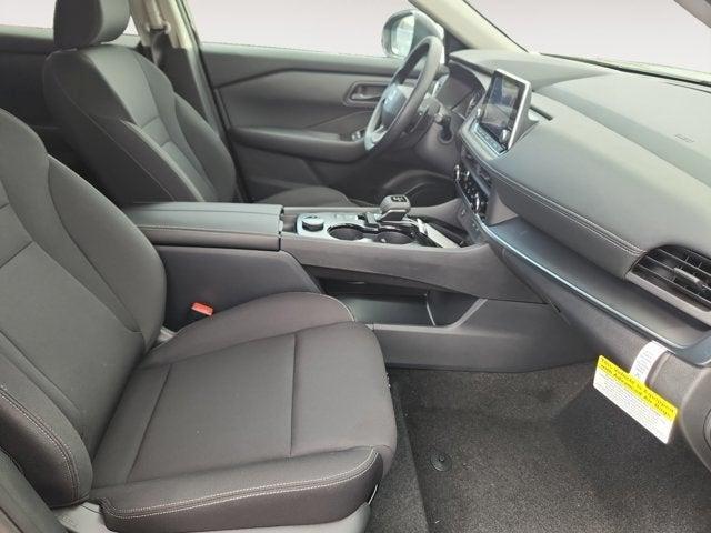 new 2025 Nissan Rogue car, priced at $30,976