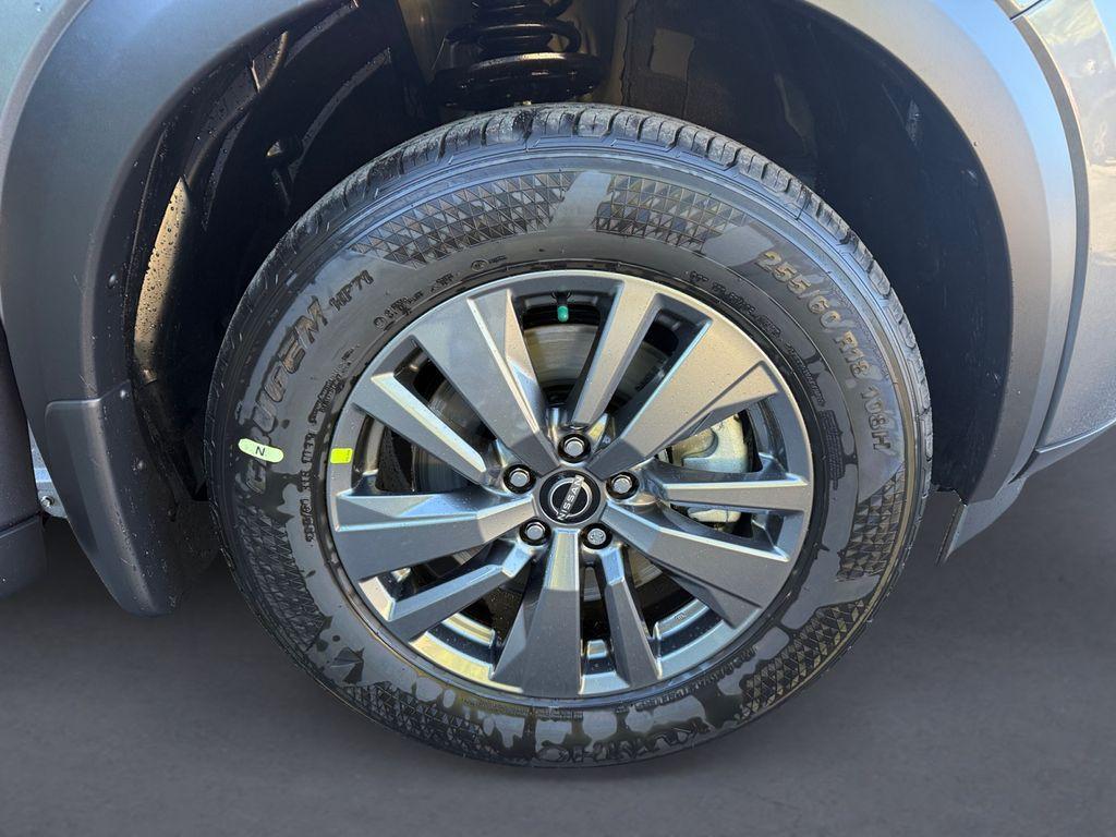 new 2025 Nissan Pathfinder car, priced at $43,555