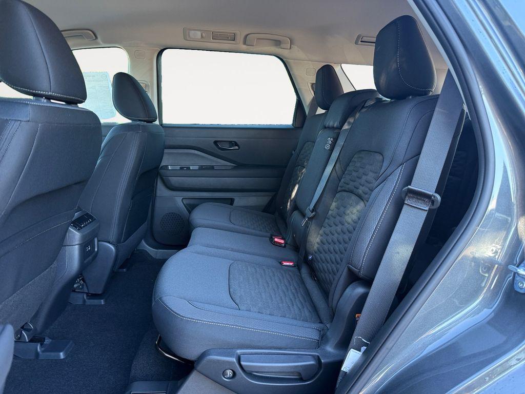 new 2025 Nissan Pathfinder car, priced at $43,555