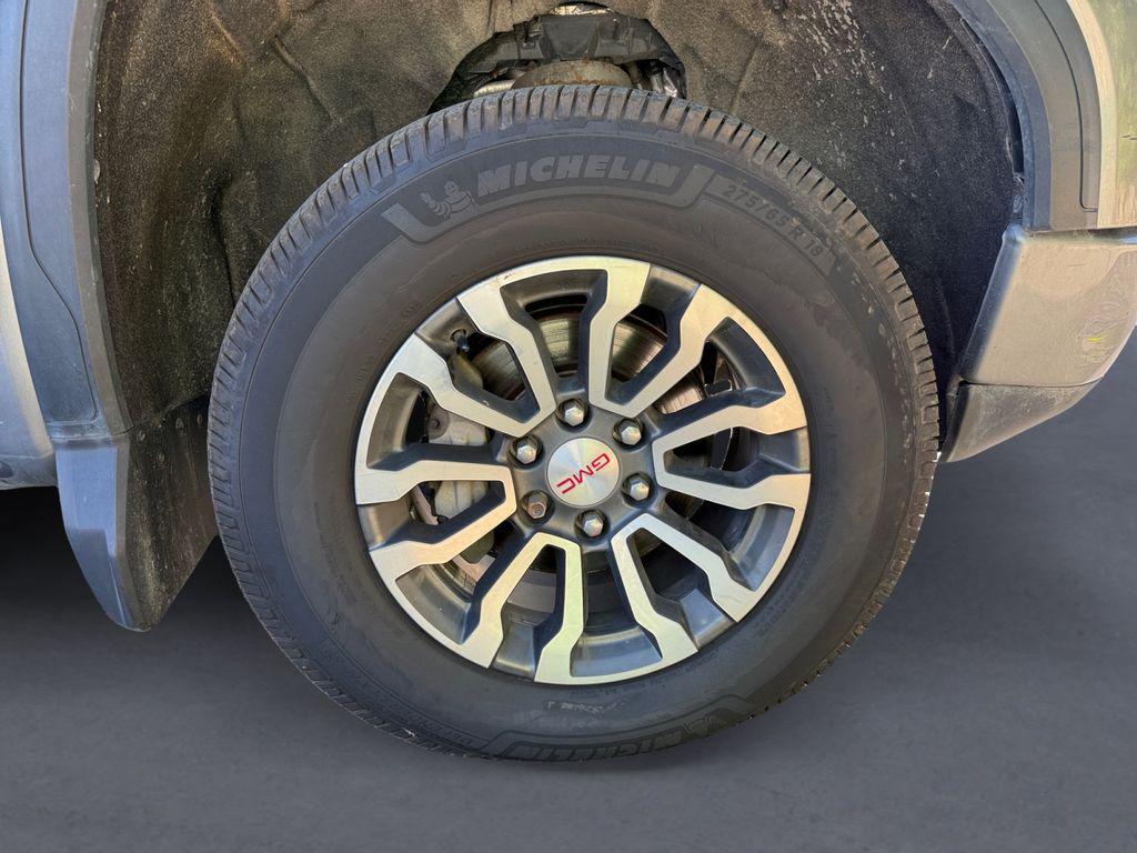 used 2022 GMC Sierra 1500 car, priced at $28,632