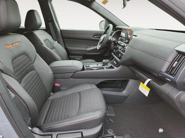 new 2025 Nissan Pathfinder car, priced at $46,595