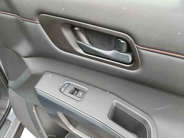 new 2025 Nissan Pathfinder car, priced at $46,595