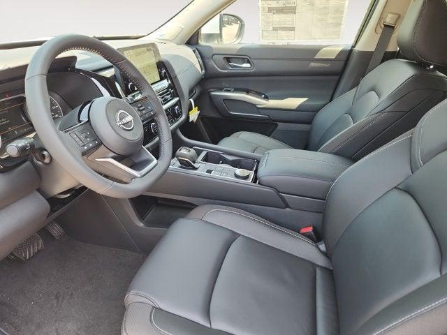 new 2025 Nissan Pathfinder car, priced at $48,415