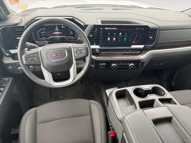 used 2025 GMC Sierra 1500 car, priced at $46,397