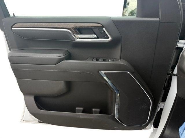 used 2025 GMC Sierra 1500 car, priced at $46,397