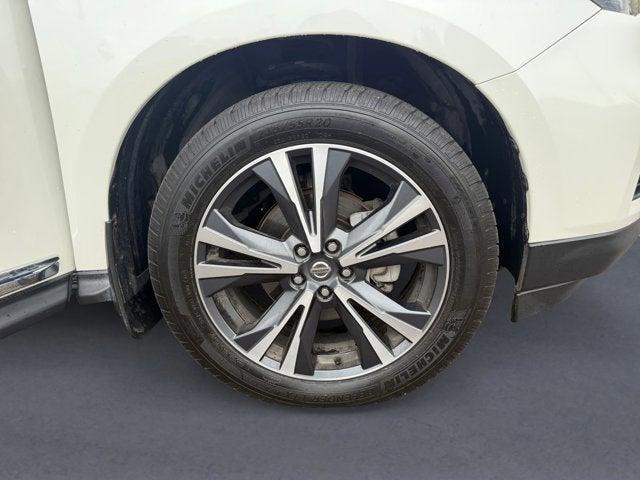 used 2020 Nissan Pathfinder car, priced at $24,328
