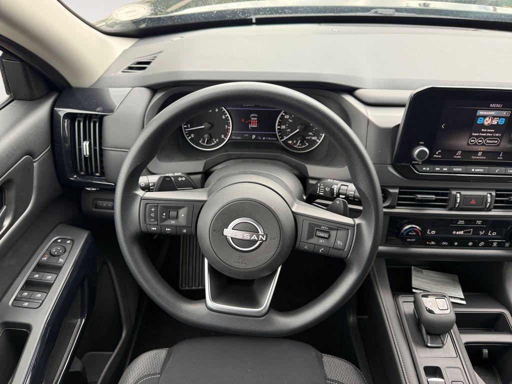 new 2025 Nissan Pathfinder car, priced at $39,510
