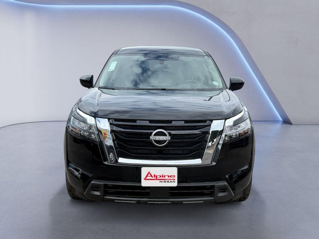 new 2025 Nissan Pathfinder car, priced at $39,510