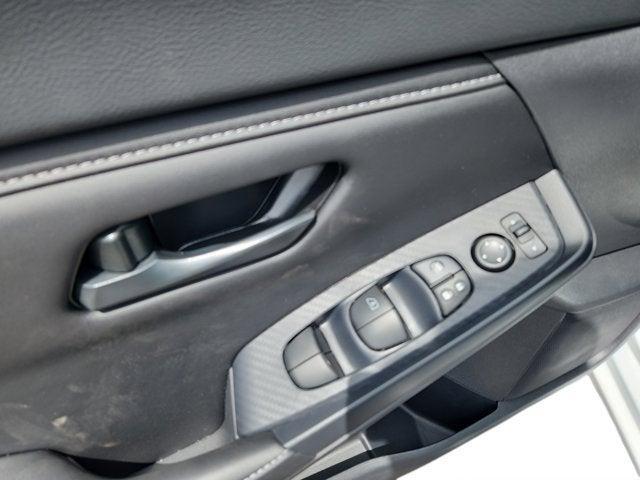 new 2025 Nissan Sentra car, priced at $21,044