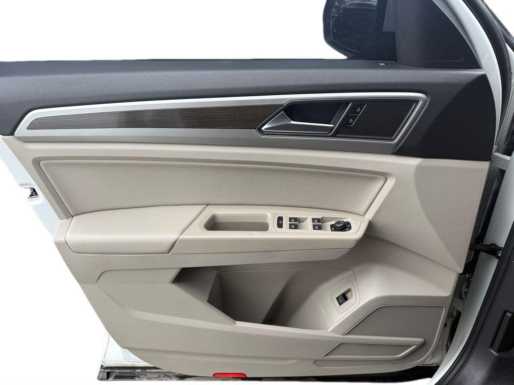 used 2019 Volkswagen Atlas car, priced at $21,500