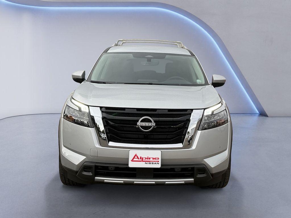 new 2025 Nissan Pathfinder car, priced at $46,475