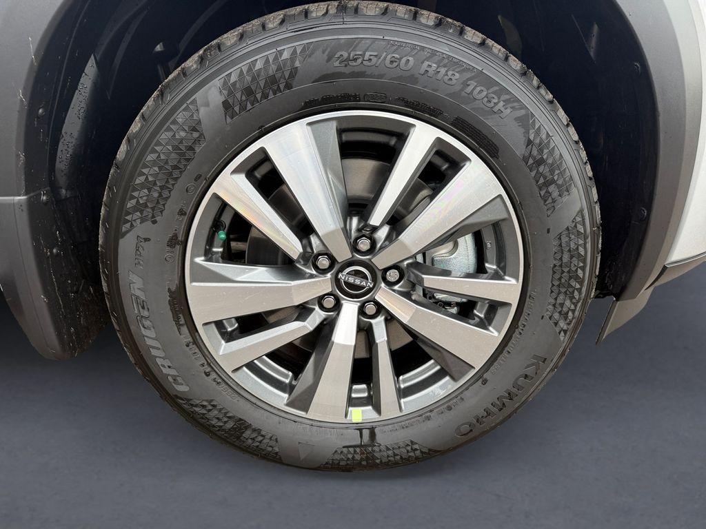 new 2025 Nissan Pathfinder car, priced at $46,475