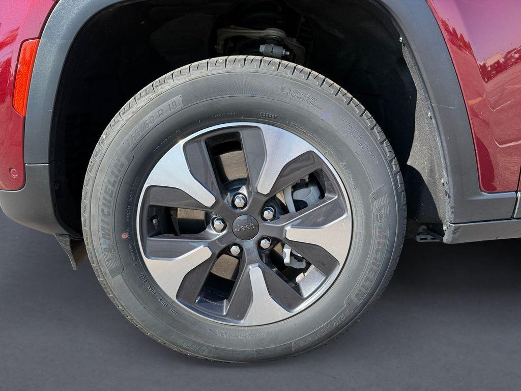 used 2022 Jeep Grand Cherokee 4xe car, priced at $26,264