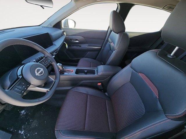 new 2025 Nissan Kicks car, priced at $28,062