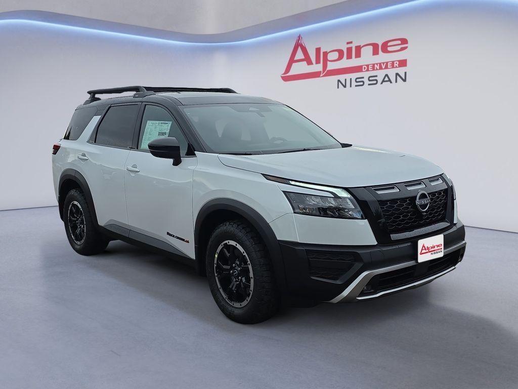 new 2025 Nissan Pathfinder car, priced at $47,620