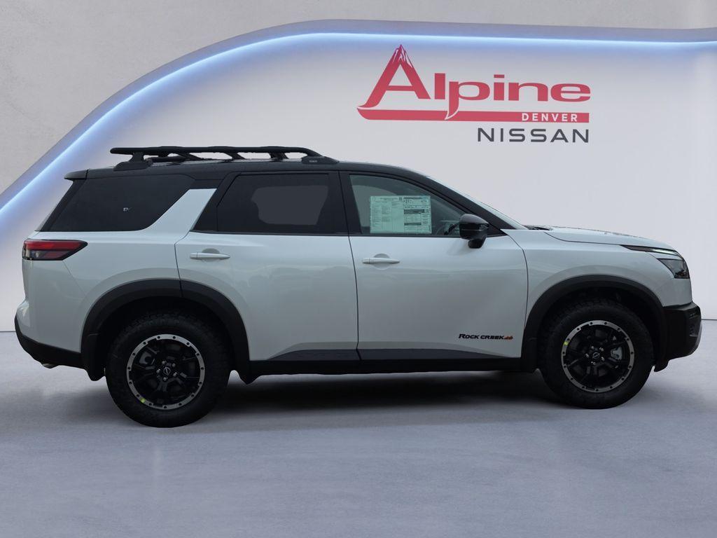 new 2025 Nissan Pathfinder car, priced at $47,620