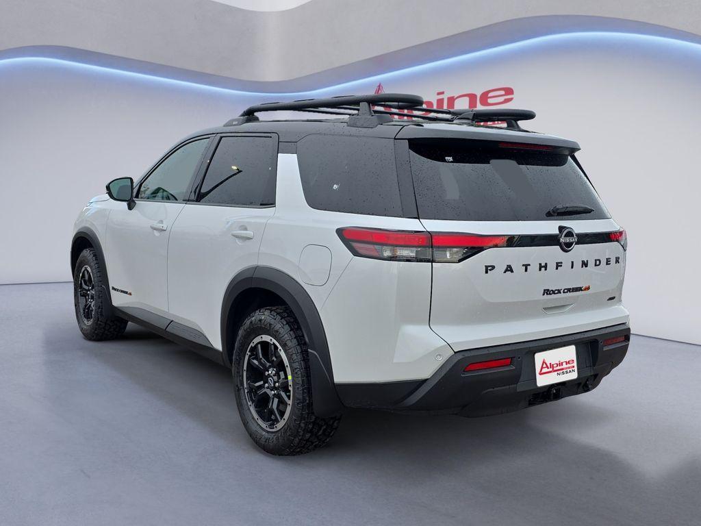 new 2025 Nissan Pathfinder car, priced at $47,620