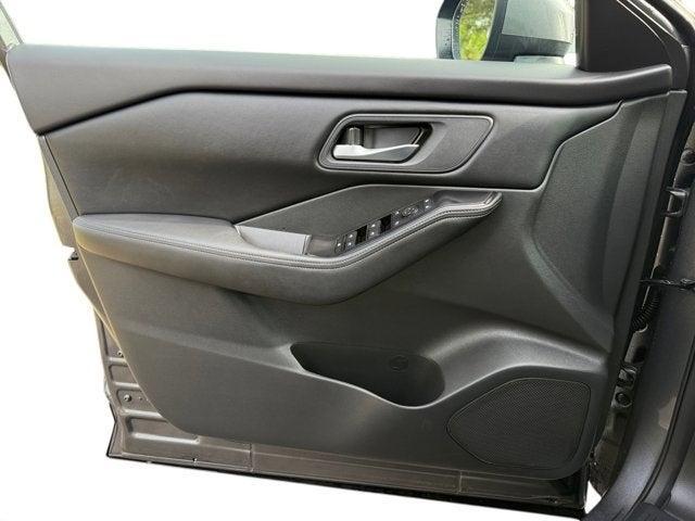 used 2025 Nissan Rogue car, priced at $29,690