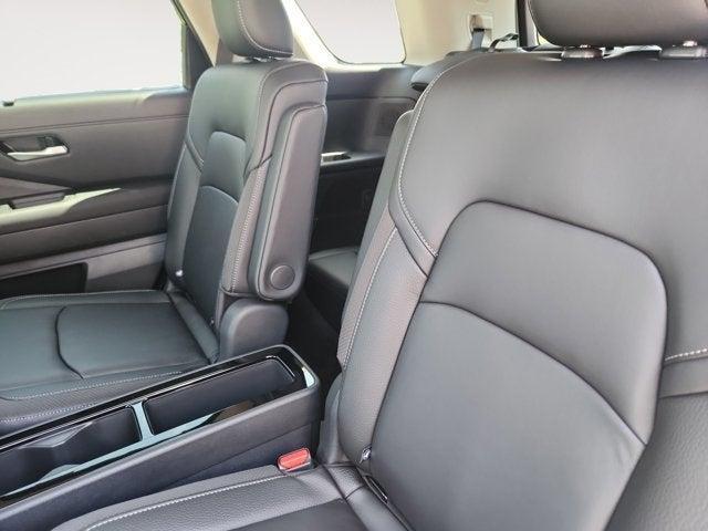 new 2025 Nissan Pathfinder car, priced at $49,915