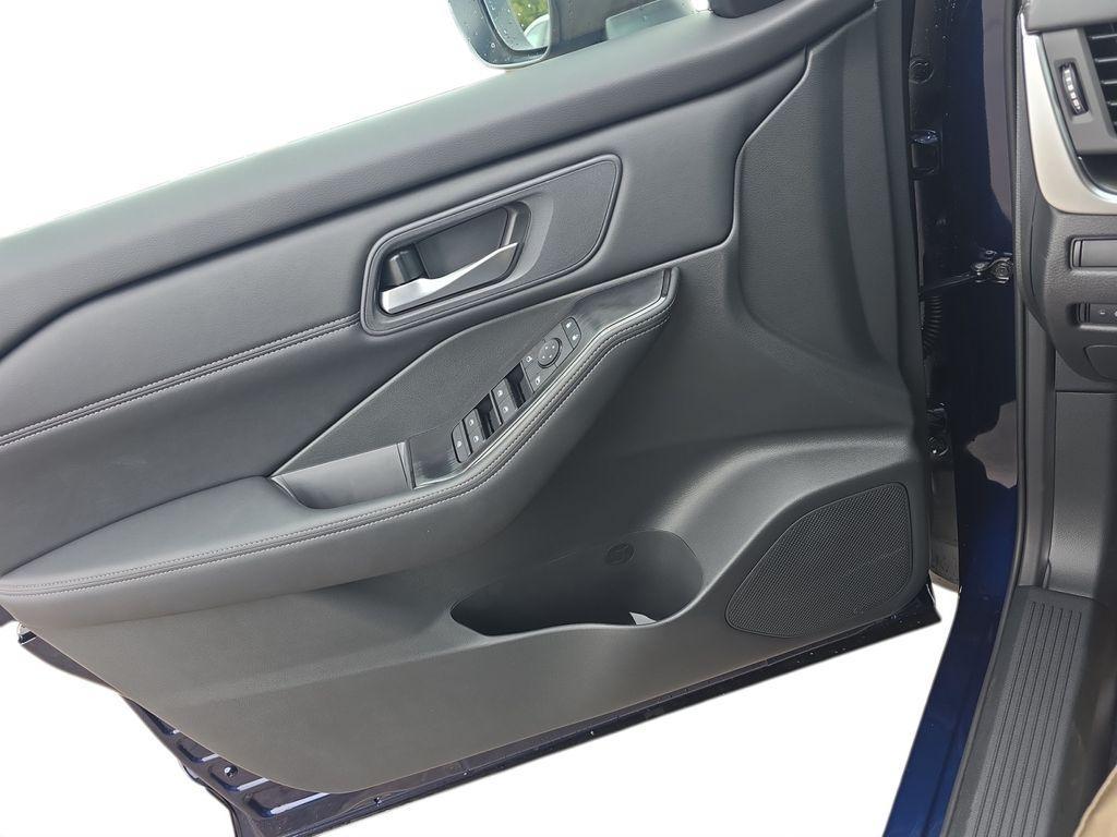 new 2026 Nissan Rogue car, priced at $34,000