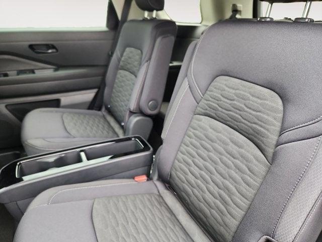 new 2025 Nissan Pathfinder car, priced at $45,865