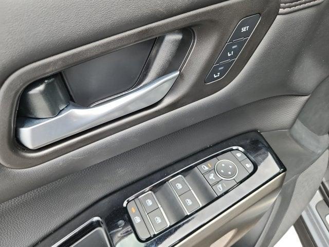 new 2025 Nissan Pathfinder car, priced at $55,095