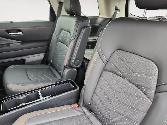 new 2025 Nissan Pathfinder car, priced at $55,095