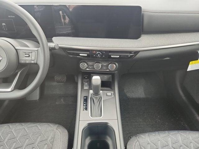 new 2025 Nissan Kicks car, priced at $25,170