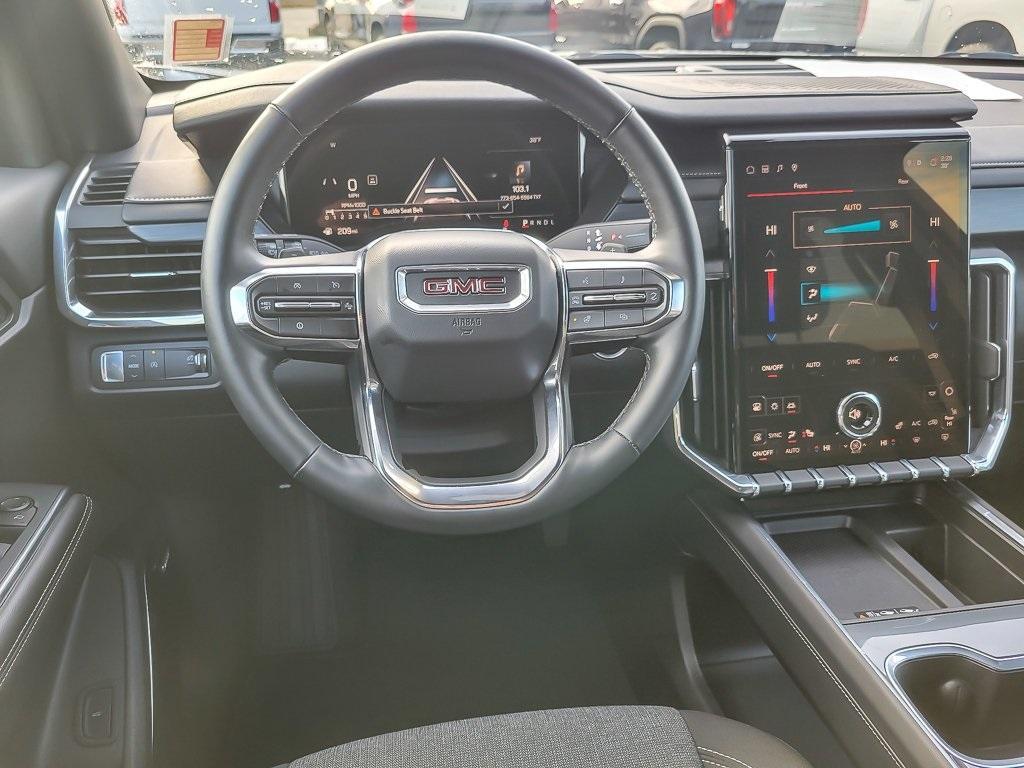 used 2025 GMC Acadia car, priced at $34,900