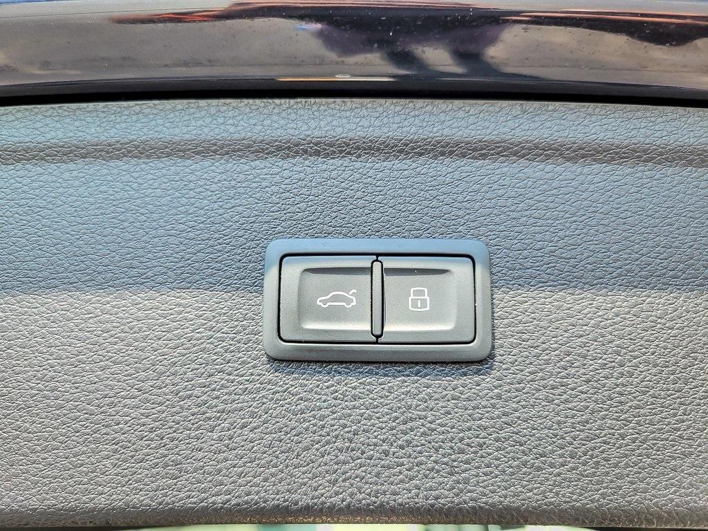 used 2020 Audi Q5 car, priced at $24,950