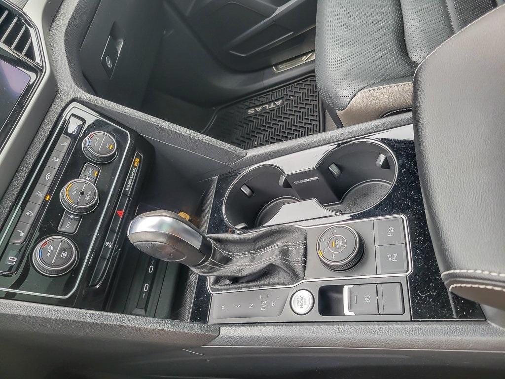 used 2021 Volkswagen Atlas Cross Sport car, priced at $27,300