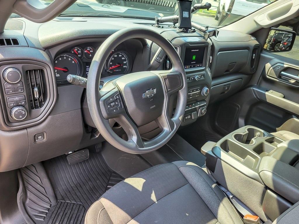 used 2024 Chevrolet Silverado 1500 car, priced at $43,995