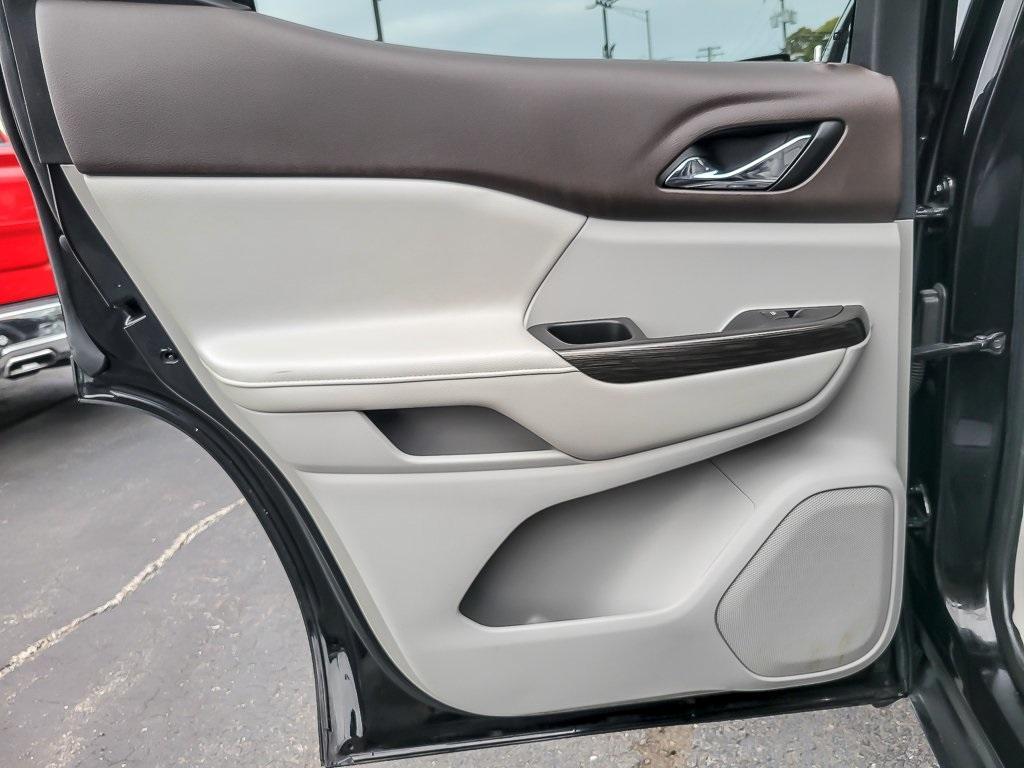 used 2019 GMC Acadia car, priced at $17,995