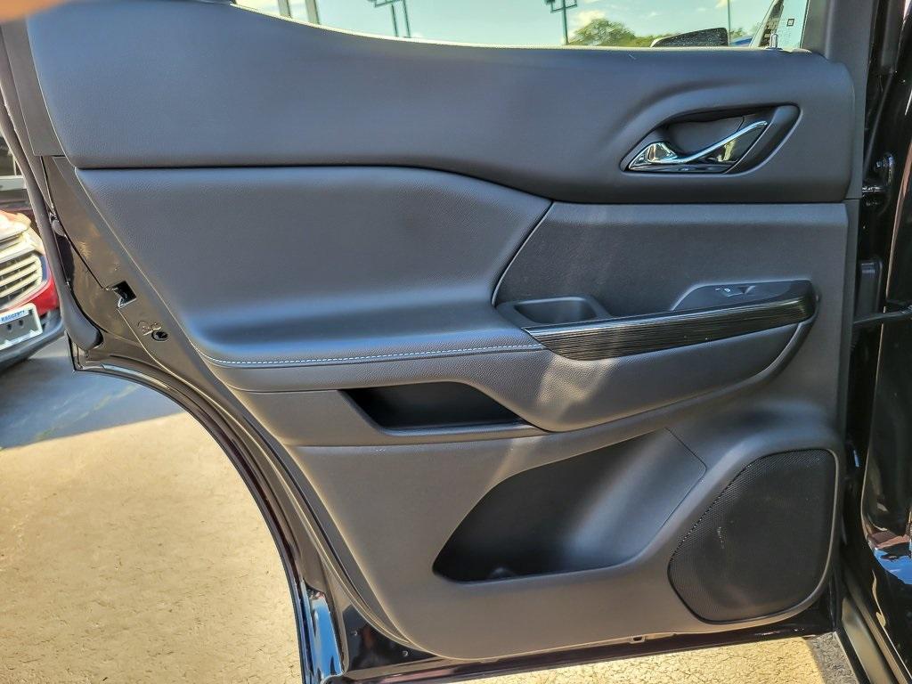 used 2023 GMC Acadia car, priced at $36,150