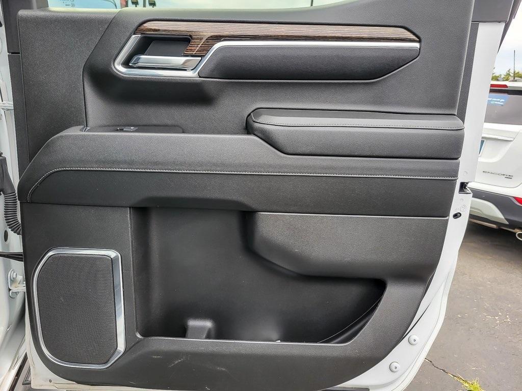 used 2023 GMC Sierra 1500 car, priced at $45,800