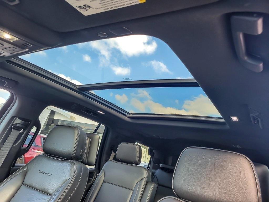 used 2021 GMC Yukon car, priced at $44,750