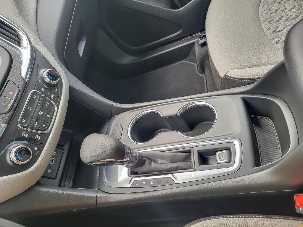 used 2023 Chevrolet Equinox car, priced at $23,995