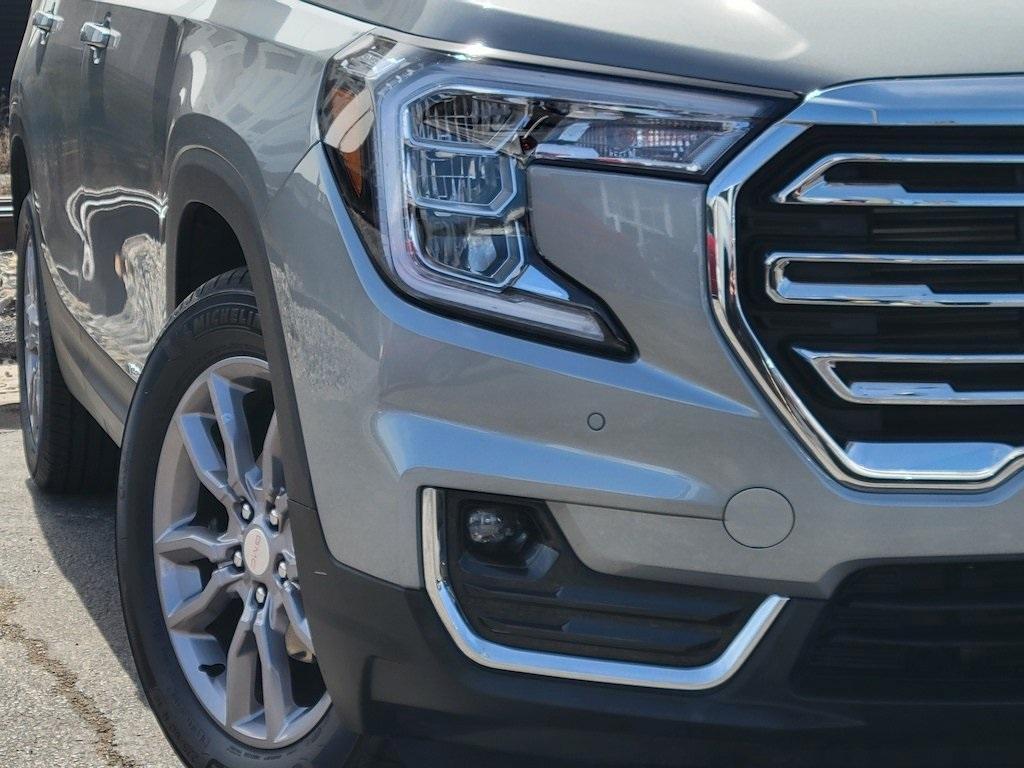 used 2024 GMC Terrain car, priced at $28,995